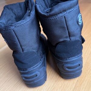 Black Winter Boots